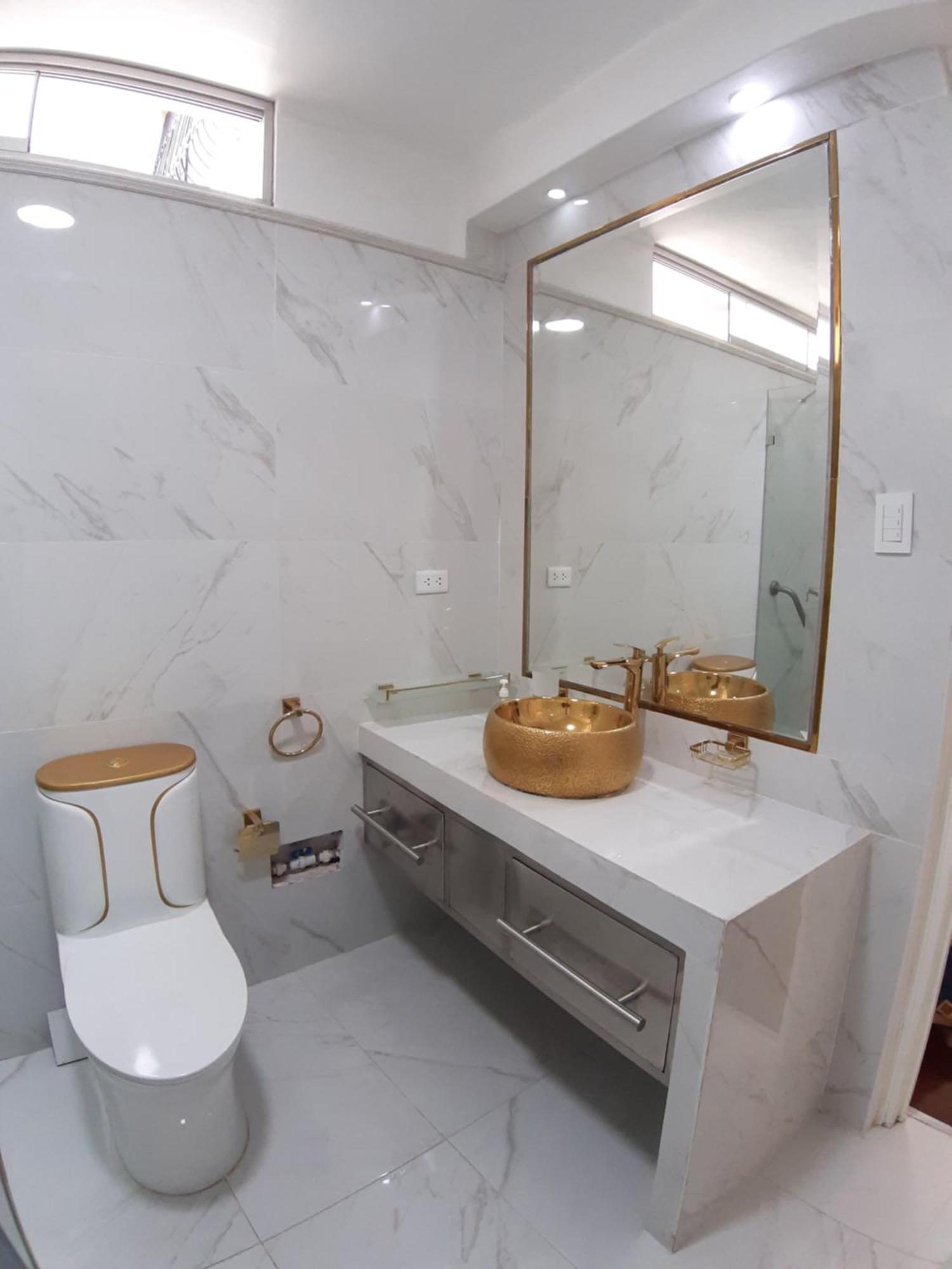 Apartamento Lindo - A 2 Cuadras De La Plaza De Armas Y Del Palacio De Gobierno Lima Dış mekan fotoğraf